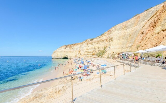 The Little Paradise With Sea Views