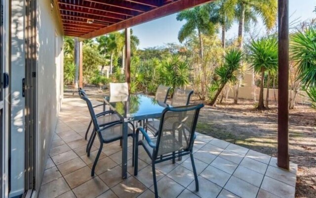 Cooinda Gardens 6 On Hamilton Island