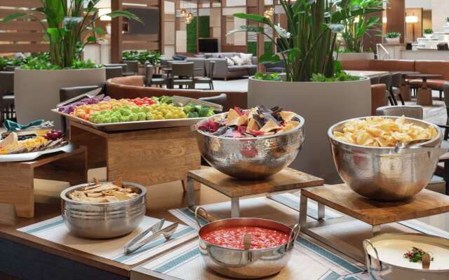Embassy Suites by Hilton Cleveland Rockside
