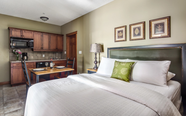 Bighorn Meadows Resort