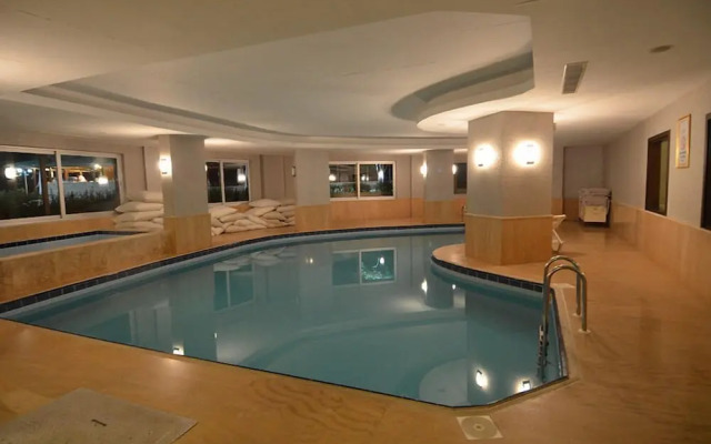 Lamos Resort Hotel & Convention Center