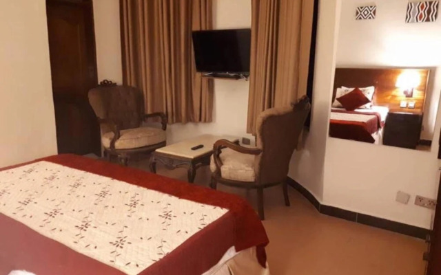 Puma Garden and Suites