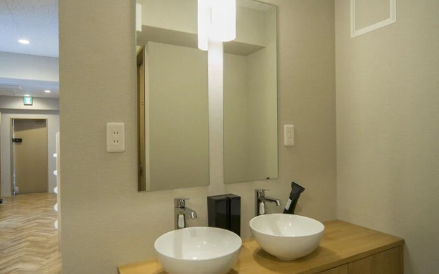 The Workaholic Hostel Ueno