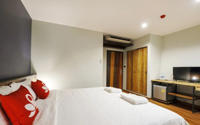 Zen Rooms Zleepmotion Bangkok