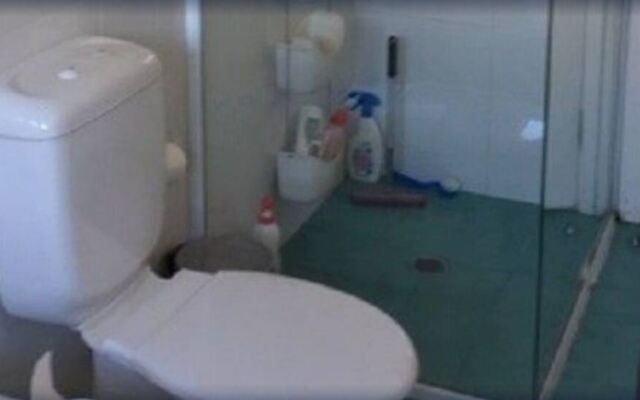 Modern House Near Beaches And Airport