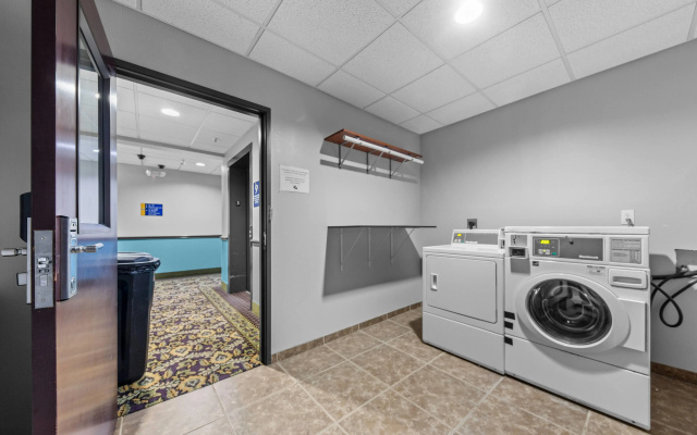 Days Inn by Wyndham Salado