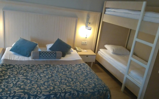 Seamelia Beach Resort Hotel & Spa