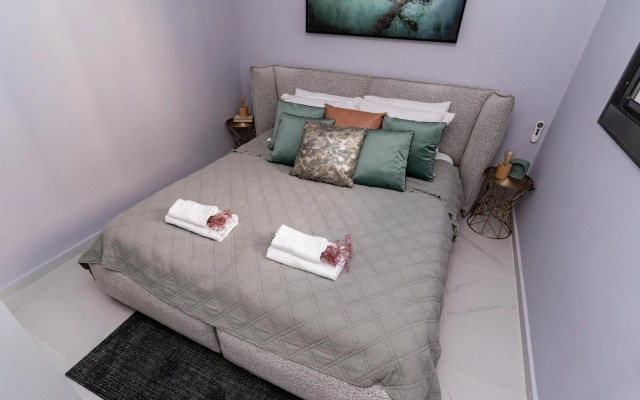 Central and Luxury New 2BR&2Bth - Private Parking