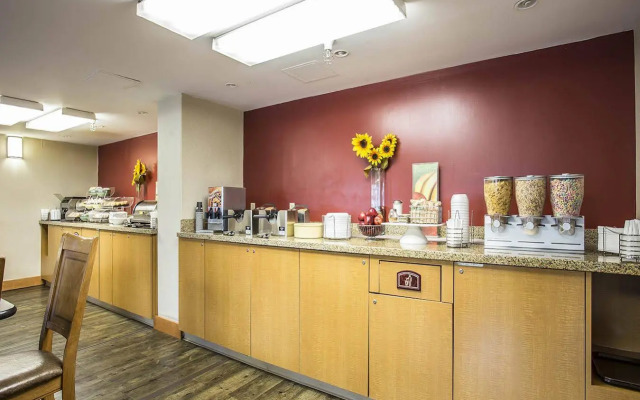 Holiday Inn Express & Suites Halifax - Bedford by IHG