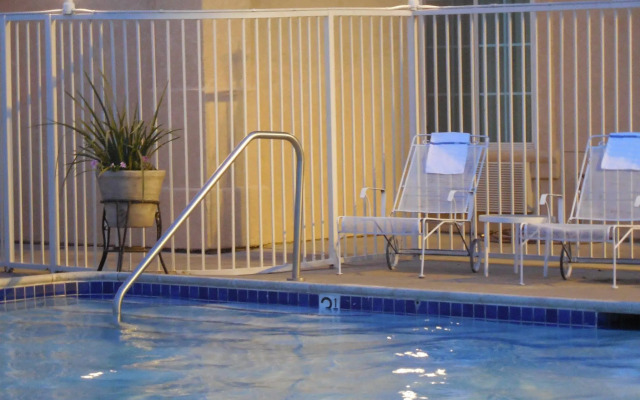 Best Western John Jay Inn