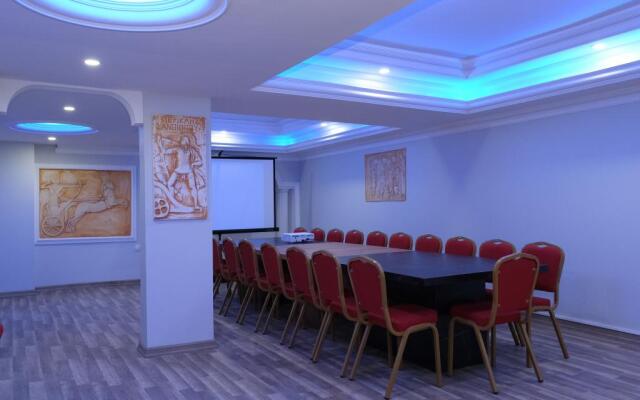 Отель The Marine Hotel Trabzon