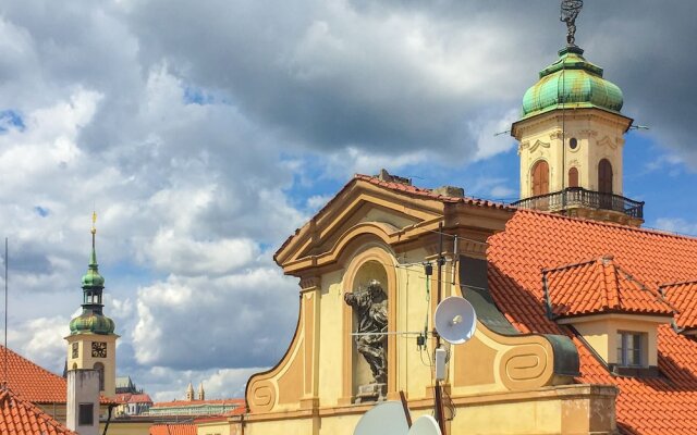 Incredible 2Br Loft in Heart of Prague