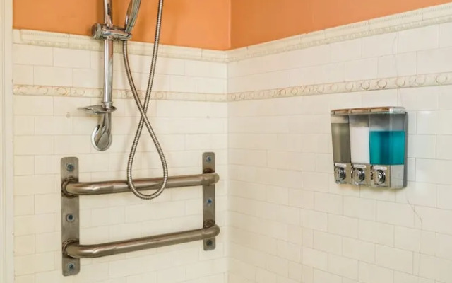 Ringling House Bed & Breakfast