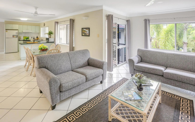 Koala Court Holiday Apartments