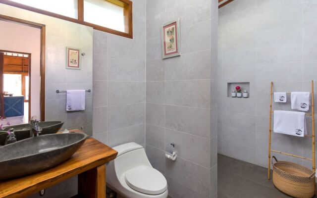 Villa Ronggo Mayang Bali