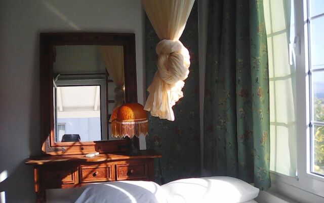 Nicolas Village Club