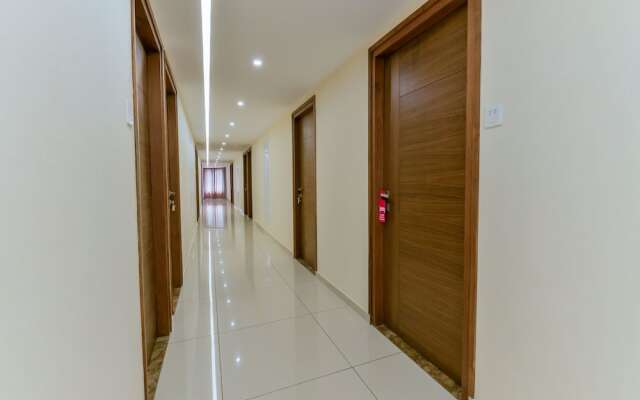 OYO 13221 Calicut Inn
