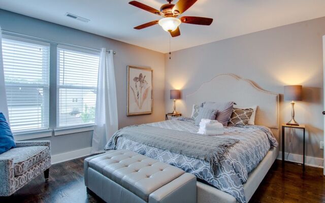 Rustic Retreat Nashville