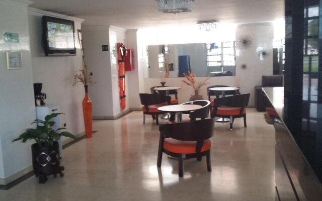 Hotel San Jose Real