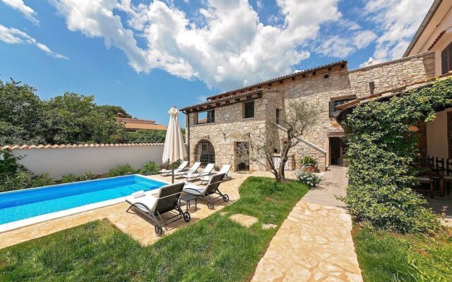 Villa K2n