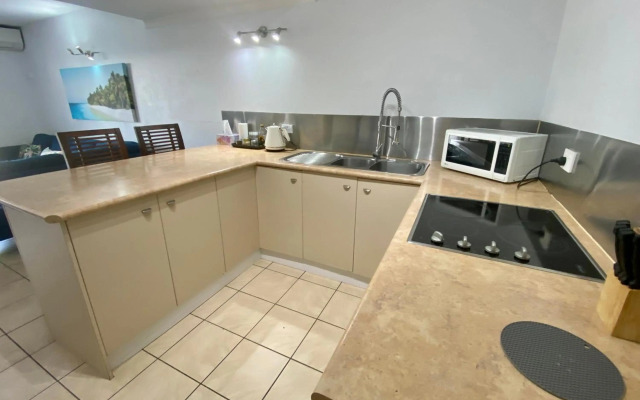 Reef Gateway Apartments