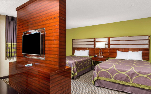 Super 8 Copley Akron