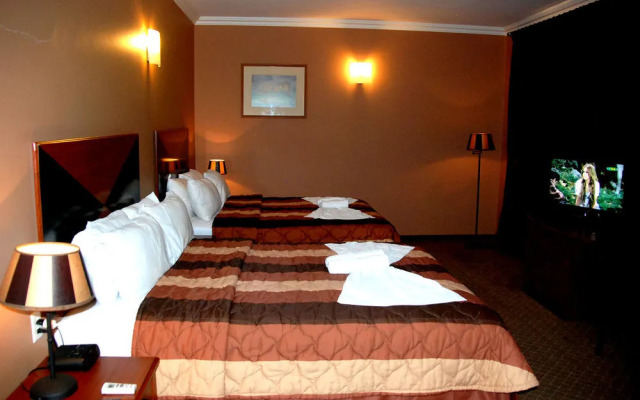 Hotel Elegance N.V.