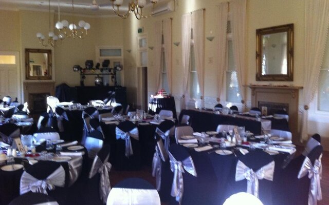 Hermitage Hill Country Retreat & Function Centre