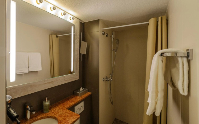 Alexander Guesthouse