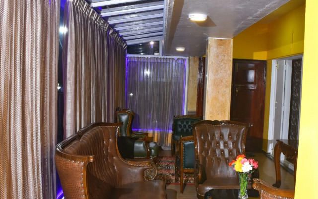 Glen Premium Villa By Lexstays