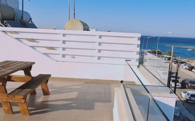 20 ATR -trinity 2 Apartment