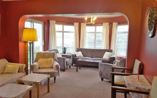 Portfinn Lodge