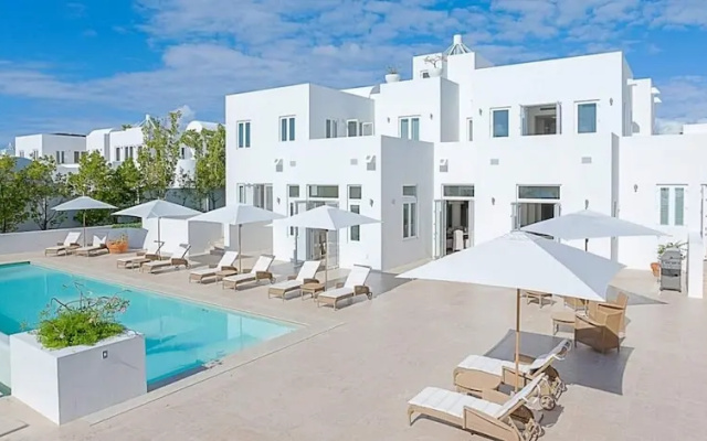 Arushi Villa