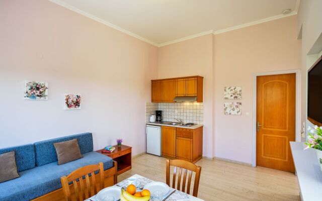 Poseidon Apartments