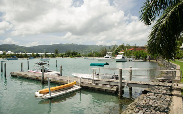 Seawind On the Bay - Apartments