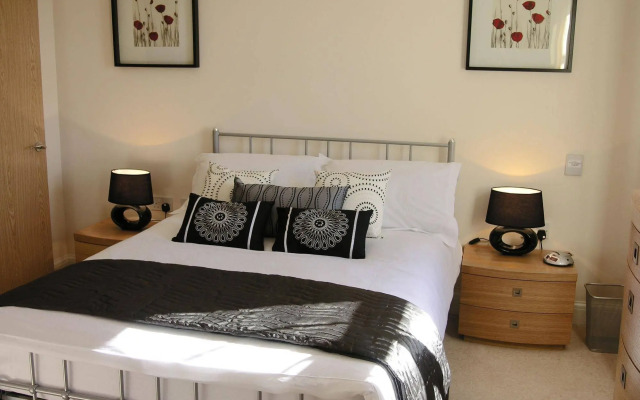 Berkshire Rooms - Newbury