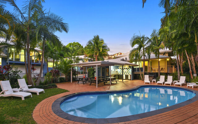 Flynns on Surf Beach Villas