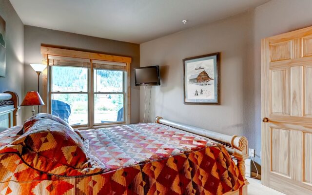 Tenderfoot 2616 2 Br condo by RedAwning