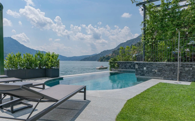 Villa White by Myvillacollection