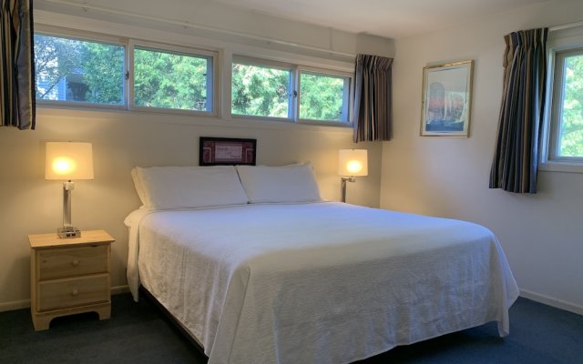 AppleCreek Resort - Hotel & Suites