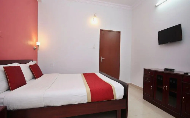 SR Legend Inn by OYO Rooms