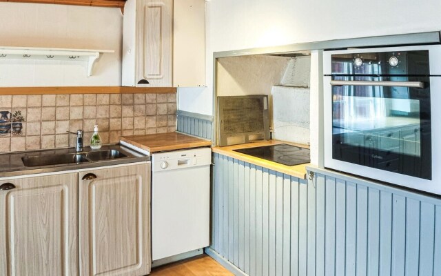 Stunning Home in Ödeshög With 2 Bedrooms and Wifi