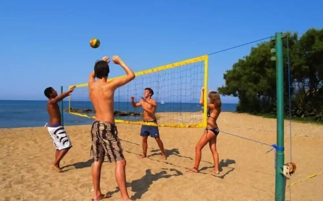 Ionion Beach Apartment Hotel