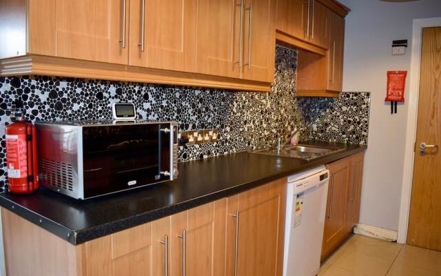 Stylish 3 Bedroom Portobello Townhouse
