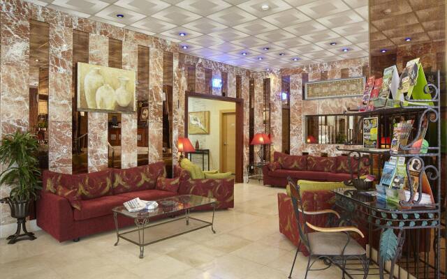 Apartamentos La Jabega