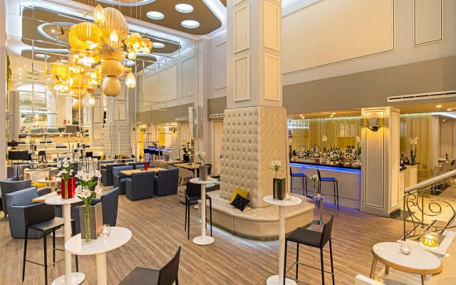 NH Collection Madrid Abascal