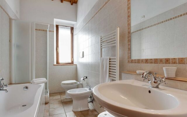 360 Degree View of the Tuscan