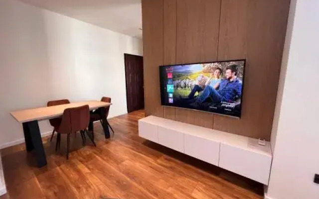 Skanderbeg Square Deluxe 1