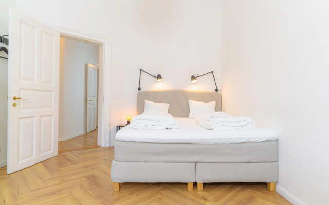 Hansekoje direkt an der Hafenspitze