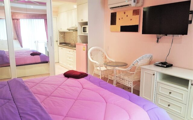 Lovely Jomtien Beach Apartment